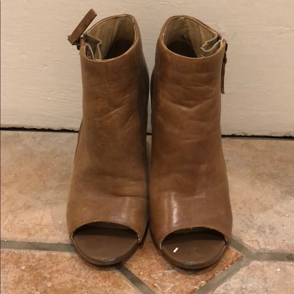 Open toe heeled bootie -Levity - 8.5